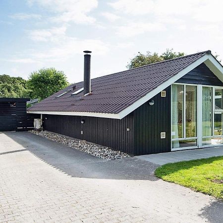 4 Person Holiday Home In Esbjerg V Hjerting Exterior foto